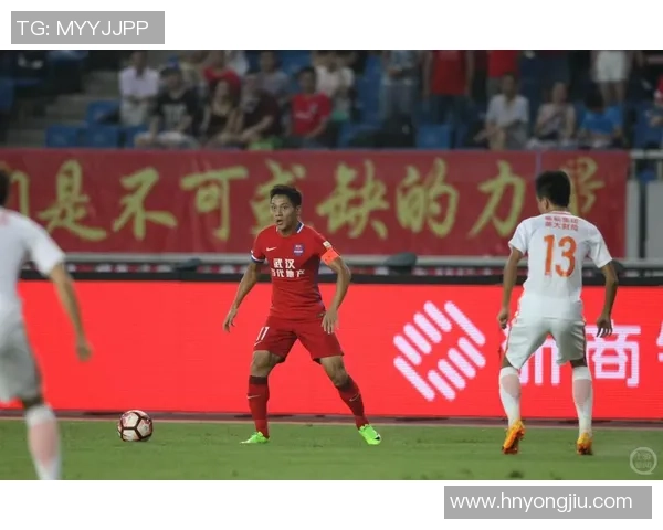 重庆足球队转型之路的真实记录与未来展望 重庆足球队转型之路的真实记录与未来展望